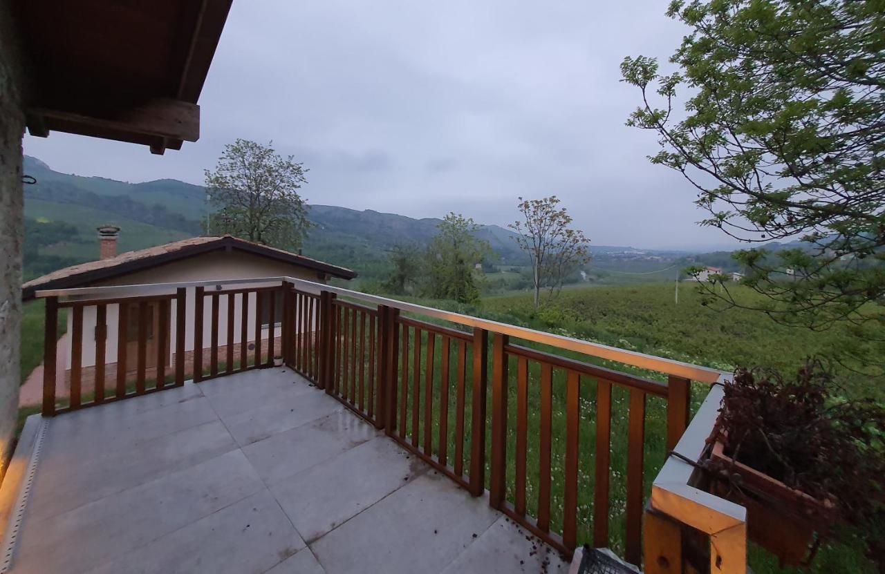 Villa Cristallo Private Apartment Fontanelice Εξωτερικό φωτογραφία