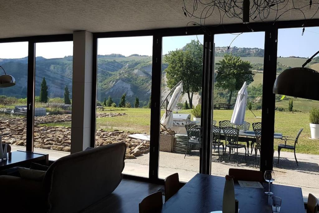Villa Cristallo Private Apartment Fontanelice Εξωτερικό φωτογραφία