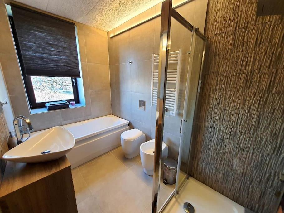 Villa Cristallo Private Apartment Fontanelice Εξωτερικό φωτογραφία