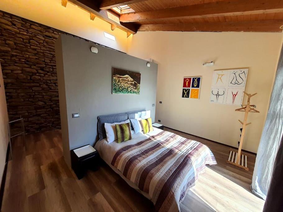 Villa Cristallo Private Apartment Fontanelice Εξωτερικό φωτογραφία