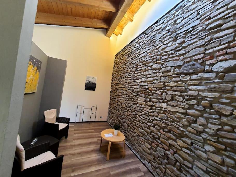 Villa Cristallo Private Apartment Fontanelice Εξωτερικό φωτογραφία